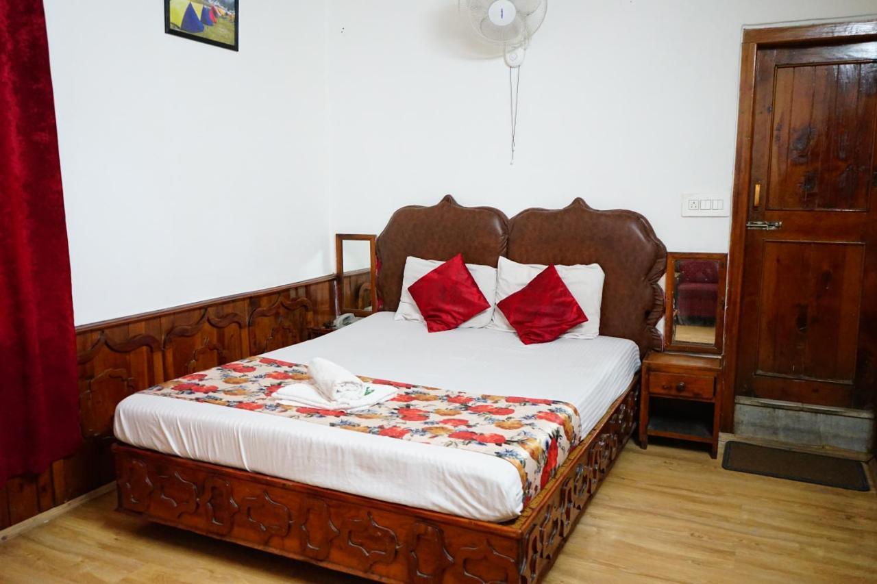 Hotel Magnolia Mallroad Manali Exterior photo