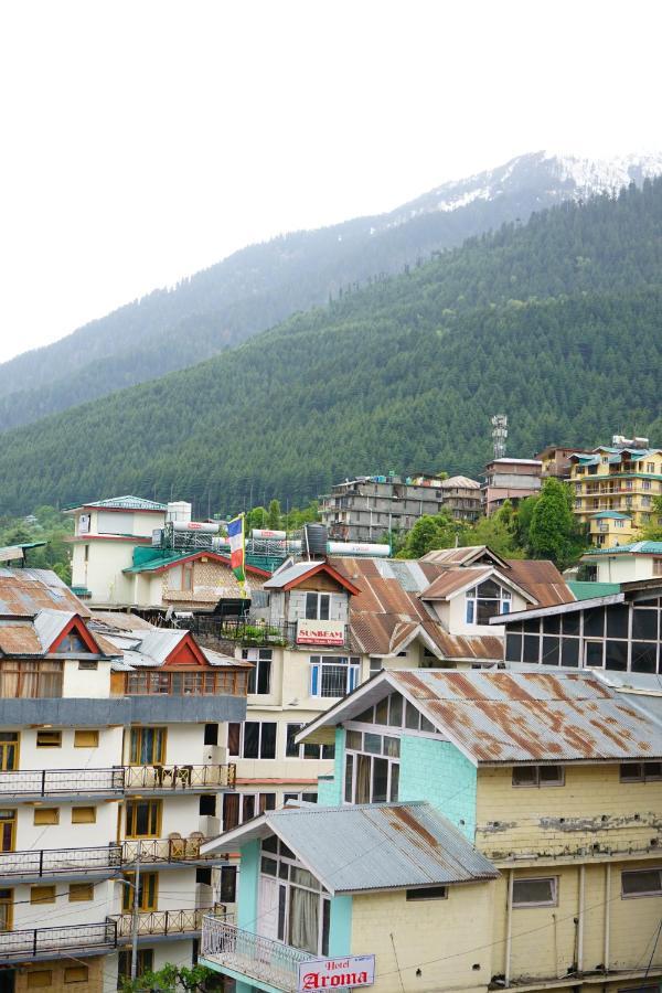 Hotel Magnolia Mallroad Manali Exterior photo
